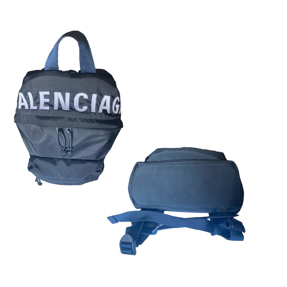 BALENCIAGA
Wheel Backpack size Small - Picture 3 of 9